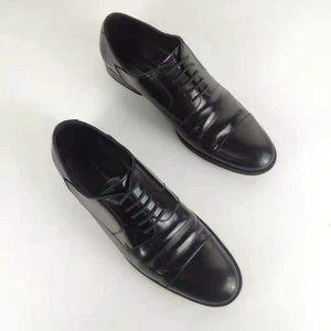 Men's leather shoes